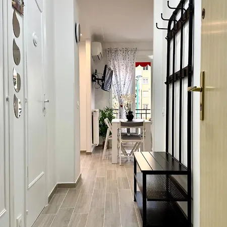 Le Cocoon - Proche Centre - Climatisation - Wifi Menton