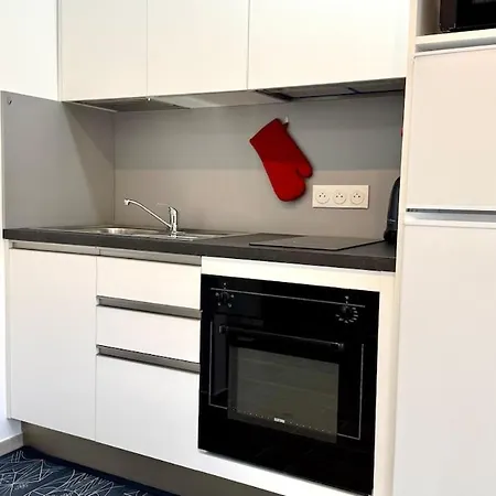 Apartament Le Cocoon - Proche Centre - Climatisation - Wifi *