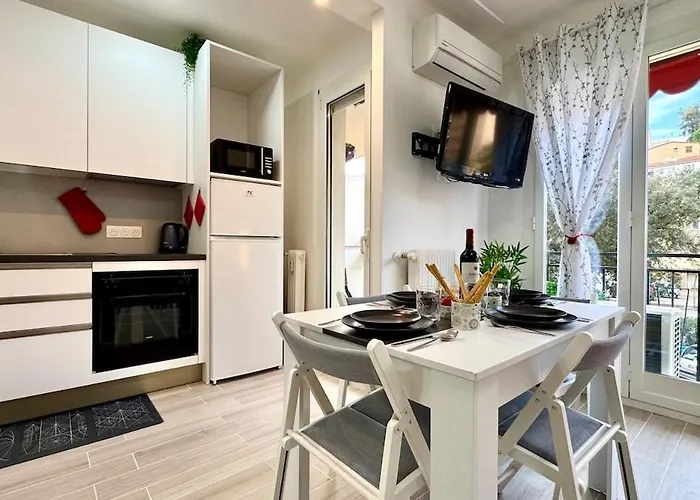 Le Cocoon - Proche Centre - Climatisation - Wifi