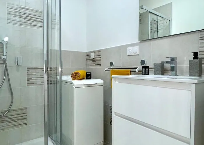 Le Cocoon - Proche Centre - Climatisation - Wifi Apartment Menton